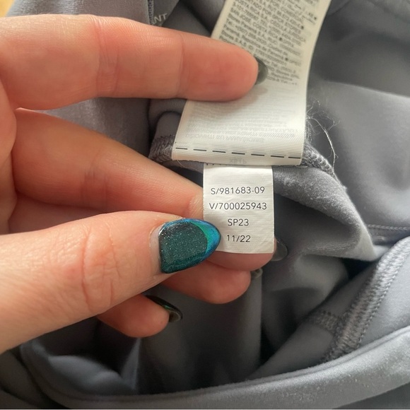 Athleta Elation Flare High Waisted Coastline Blue Gray Pants #981683 EUC Size XS - Picture 11 of 12